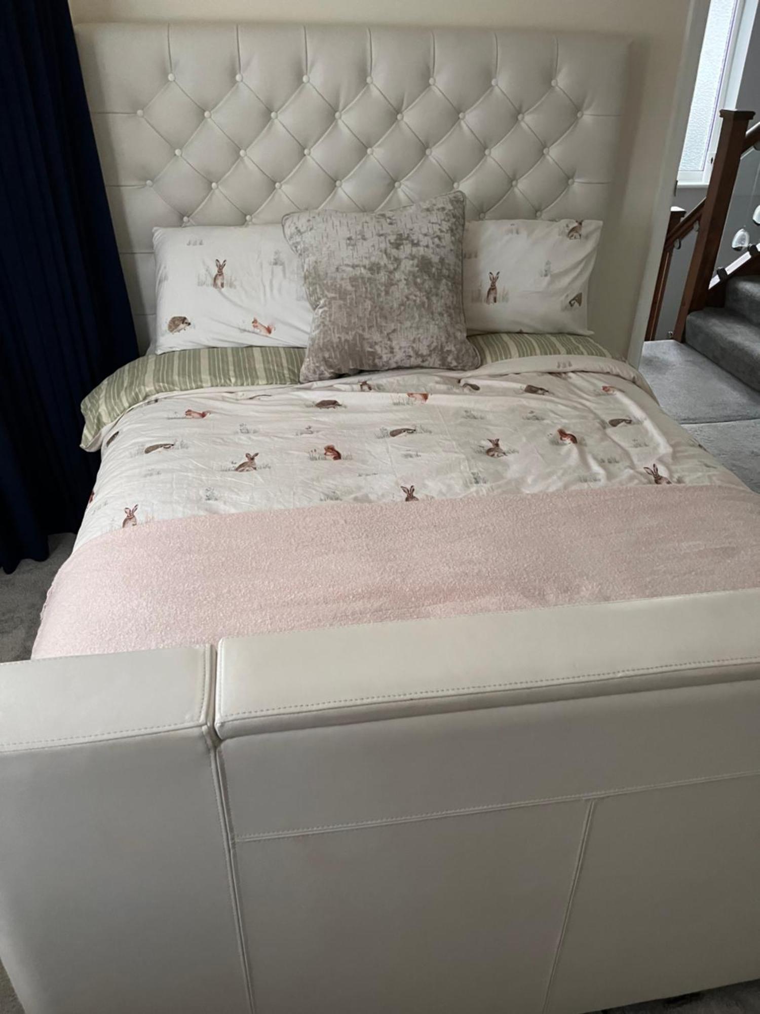 Home From Home Cosy B&B ลอนดอน ภายนอก รูปภาพ